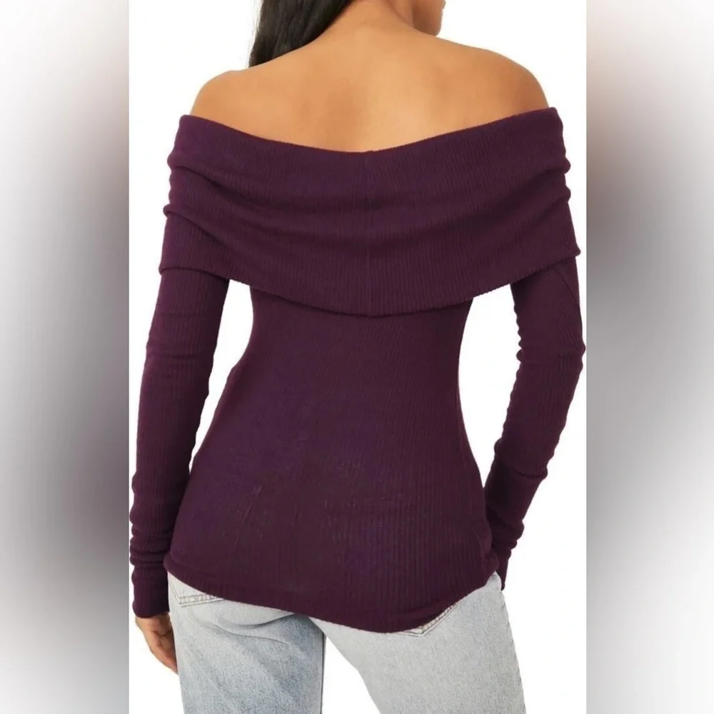 RARE We The Free NWT Snowbunny Long Sleeve Tee—S